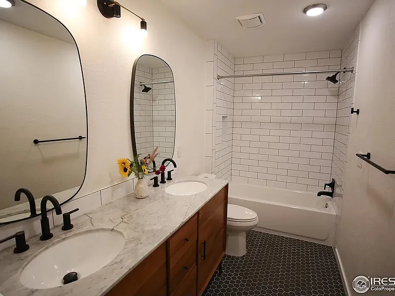 3101 Bell Dr — Photo 5