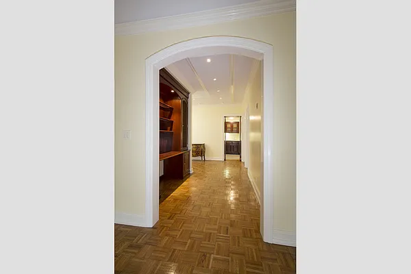 Sold by Stribling | media 1