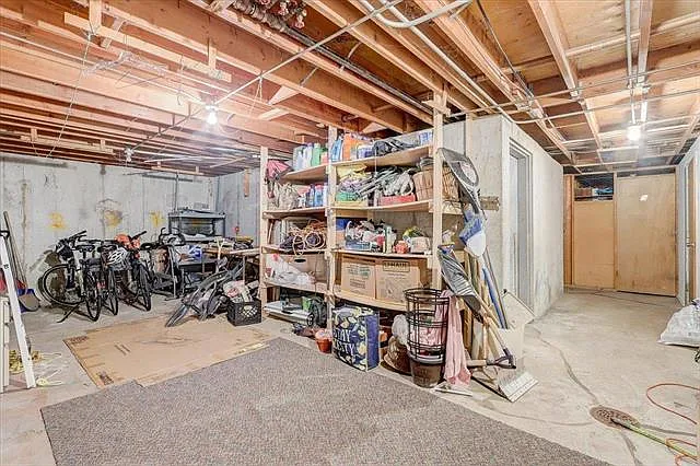 4921 Ascot Ln #5 — Photo 4