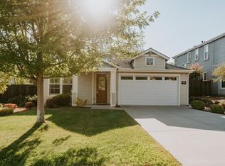 21791 Cascade Crossing Rd, Grass Valley, CA 95949