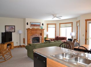 109 Stoney Path Rd UNIT V443, North Troy, VT 05859