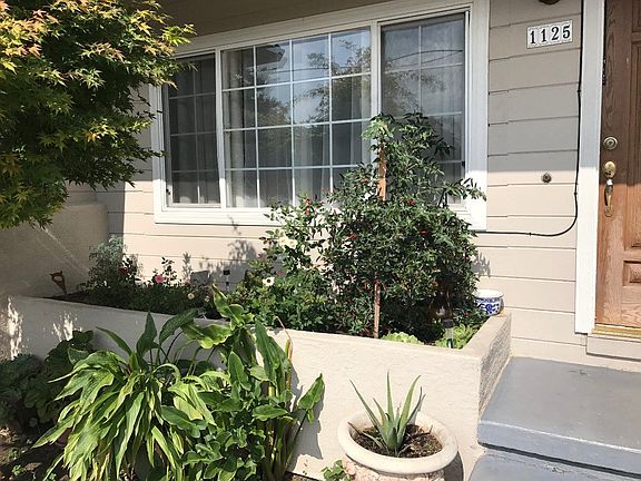 4th image of 1125 Westminster Ave