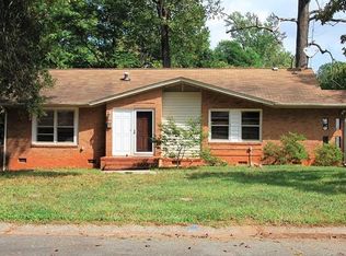 3929 Rockfern Rd, Charlotte, NC 28217