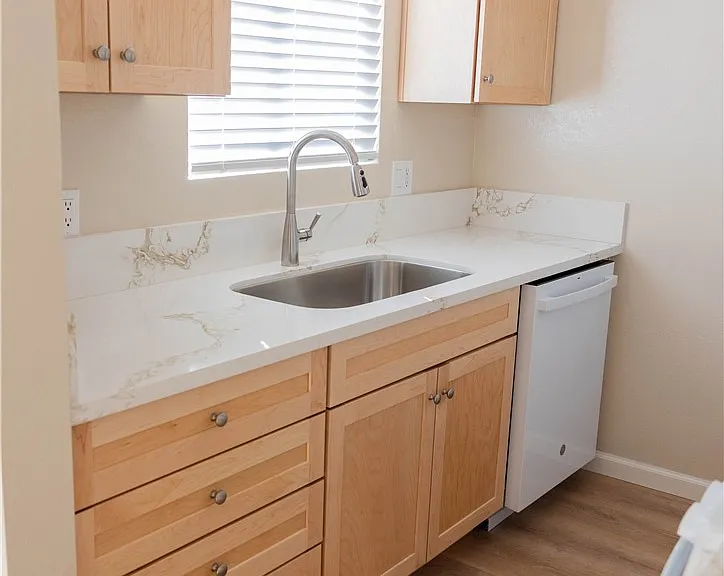 1219 N Edwards St #33 — Photo 10