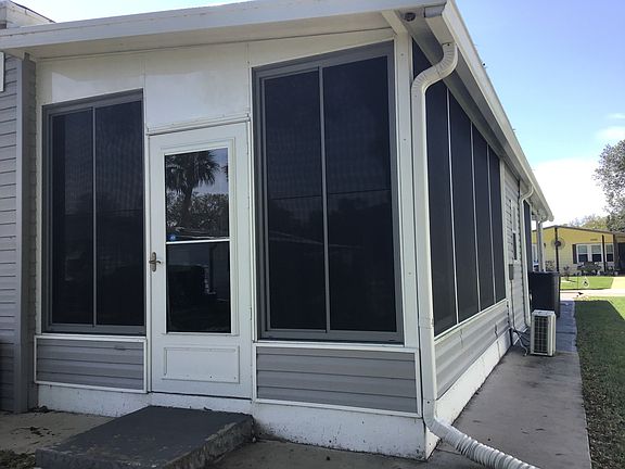 5th image of 2261 Mariposa Ave #3396