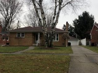 367 Wellington Cres, Mount Clemens, MI