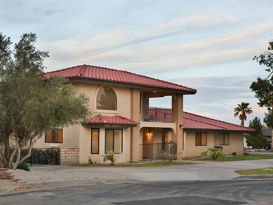 1st image of 15066 Orchard Hill Ln