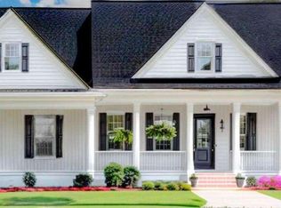 1002 Cable Rd, Waleska, GA 30183