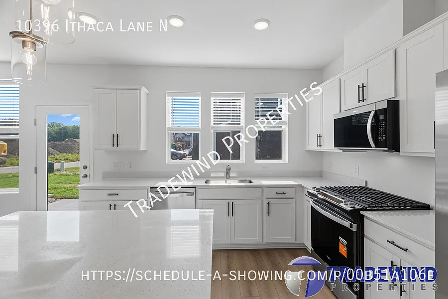 New Construction 3 Bed 2.5 Bath Townhome — Photo 2