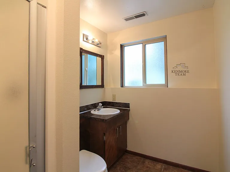4021 W Sylvester St — Photo 11