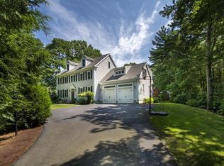 152 Gray Ln, Hanson, MA 02341