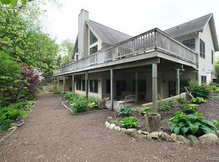 7717 Huron River Dr, Dexter, MI 48130