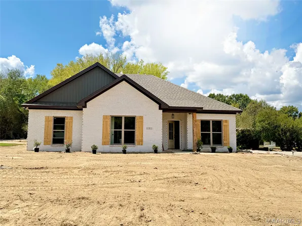 7 Shawnee Dr, Wetumpka, AL 36092