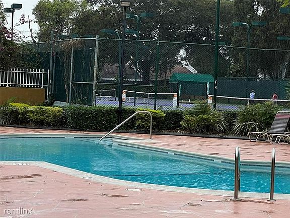 POOL B