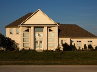 1957 Cherry Tree Rd, Avon, IN 46123