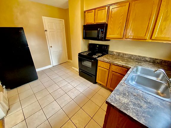 4th image of 1224 S Roosevelt Dr