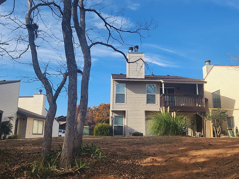 4716 Hemlock Cir — Photo 25