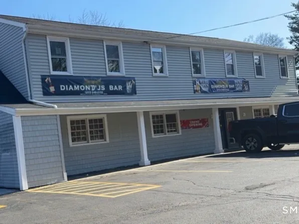 682 Old Colony Rd, Meriden, CT 06451