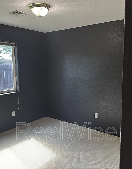 1951 SW Betty Ln — Photo 26