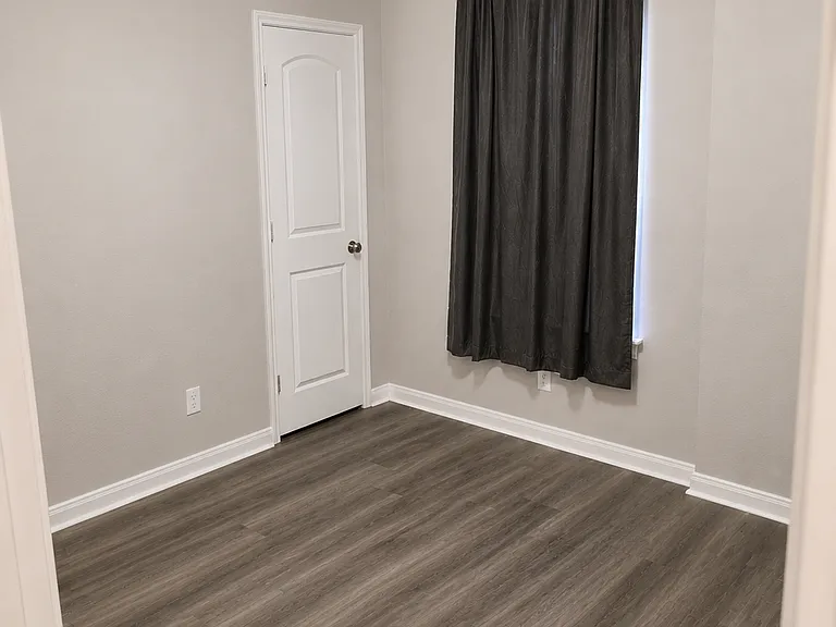 3212 Risinger Rd — Photo 21