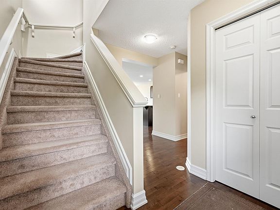 4th image of 9645 Simpson Pl NW