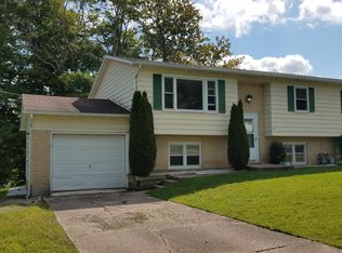 8547-49 Kirsch Rd, Erie, PA 16510