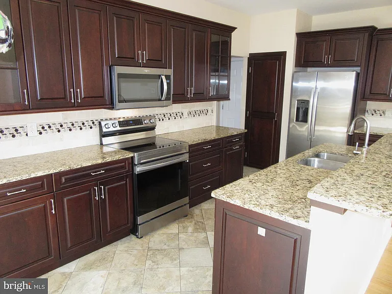 20 Doolin Bay Dr — Photo 2
