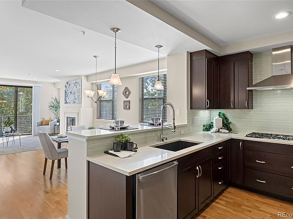 4th image of 360 S Lafayette Street #306
