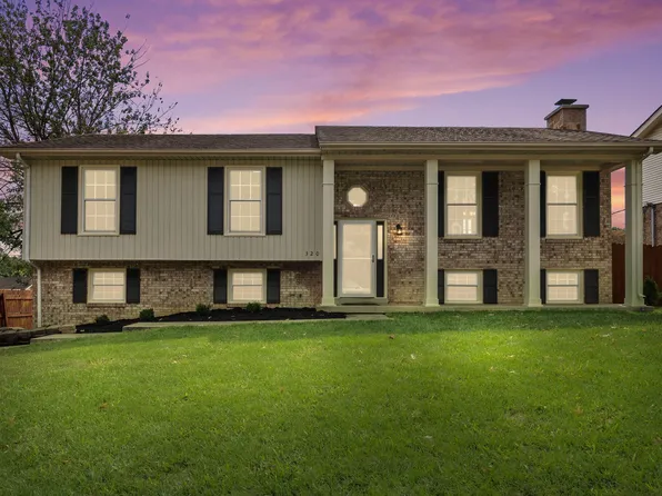 320 Whitfield Dr, Lexington, KY 40515