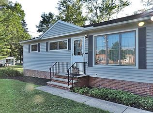 505 W Glendale St, Bedford, OH