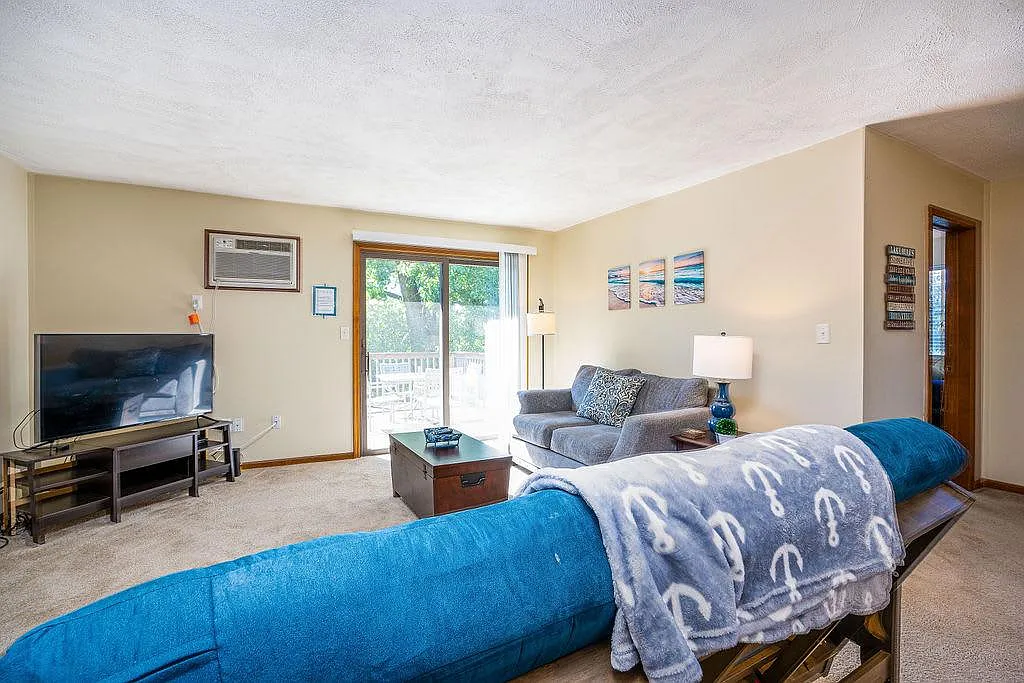 6542 Bella Vista Dr NE — Photo 4