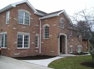 2707 Lincoln Ln, Wilmette, IL 60091