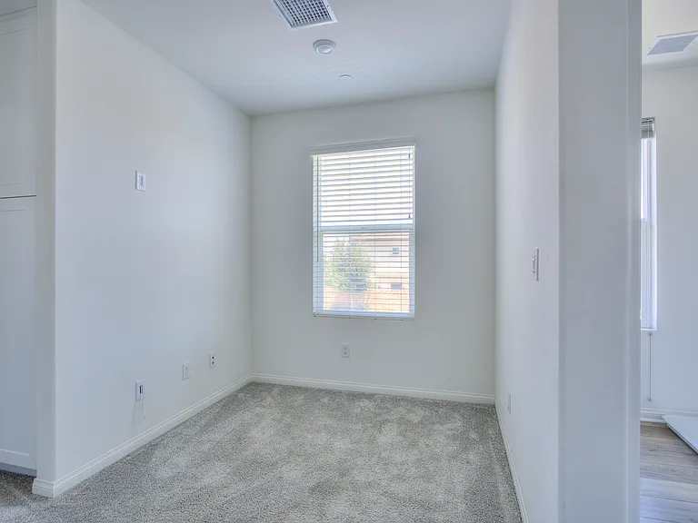 202 Bonita Ln — Photo 13