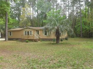 123 Fontaine Cir, Crawfordville, FL 32327