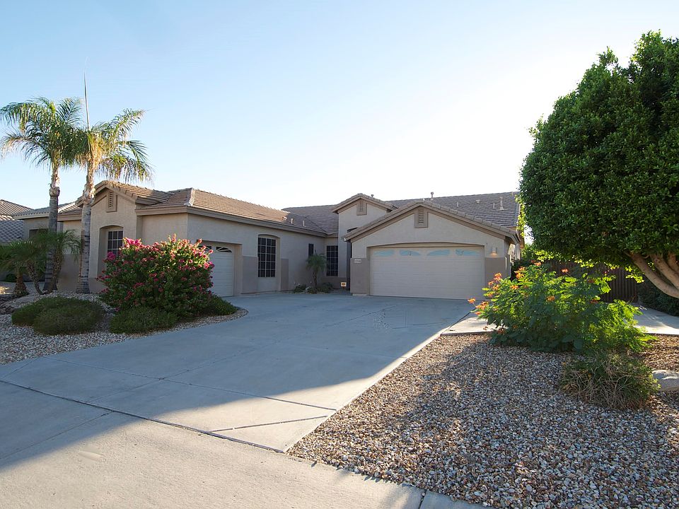 1st image of 22441 N 79th Dr