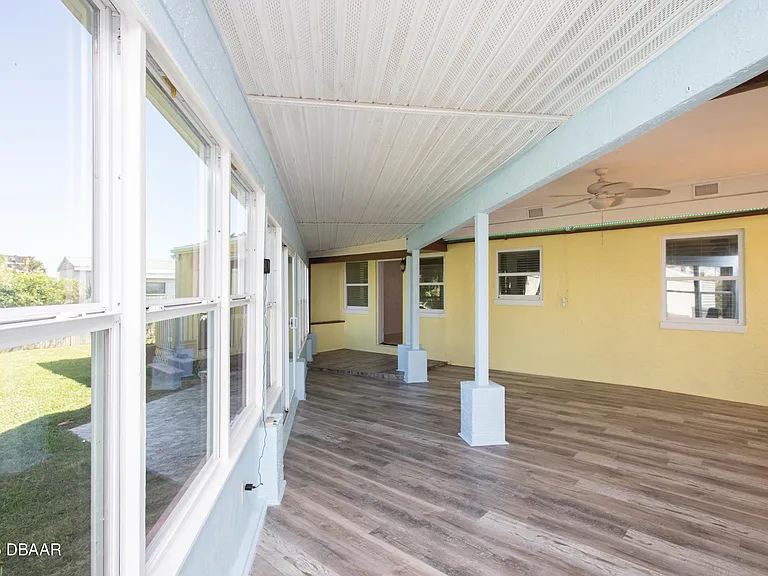 131 Minerva Rd — Photo 20