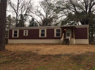 271 Seagull Ln, Onalaska, TX 77360