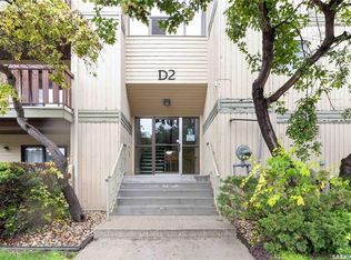 1121 McKercher Dr #306-D2, Saskatoon, SK S7H5B8