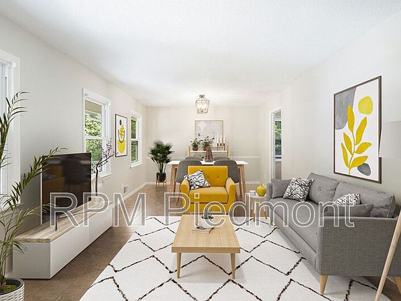 2nd image of 2716 Deerwood Trl