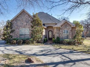 6405 Bettinger Dr, Colleyville, TX 76034
