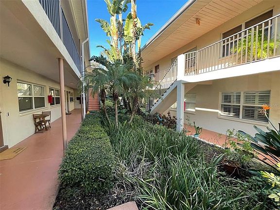2nd image of 220 6th Ave N APT 7