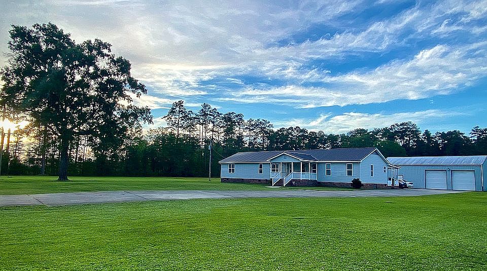 2nd image of 8756 Saints Delight Rd
