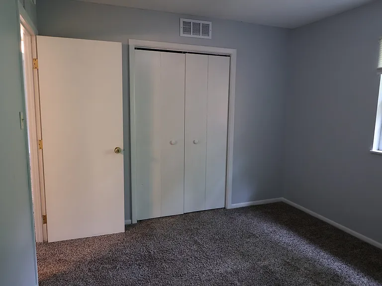 205 Long St #2 — Photo 9