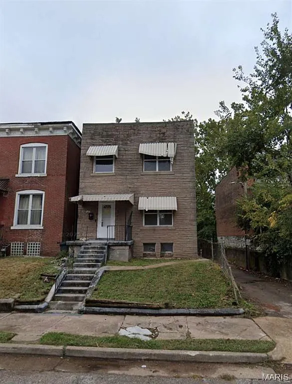 920 Bayard Ave photo 1