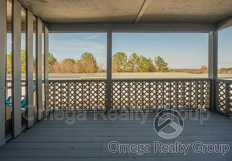Lakeridge Apartments — Photo 103