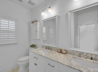 7526 Fairway Villa Cir, Denver, NC 28037