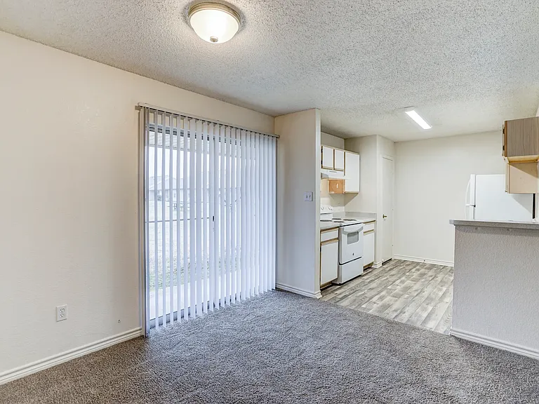 Meadowview Townhomes — Photo 15