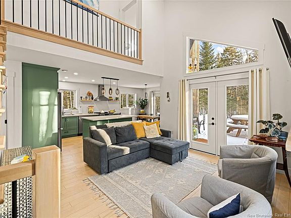 5th image of 368 Kay Rd