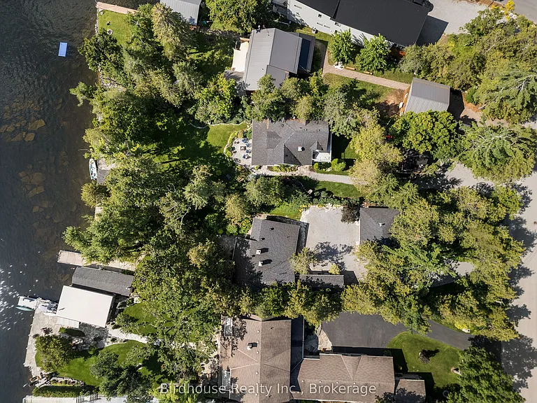 99 Riverside Dr — Photo 15