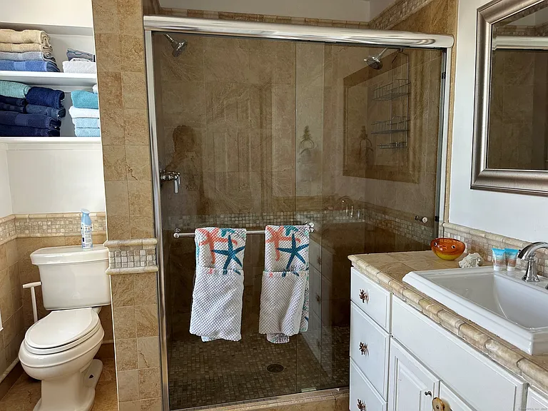 2149 Fairfield Beach Rd — Photo 24